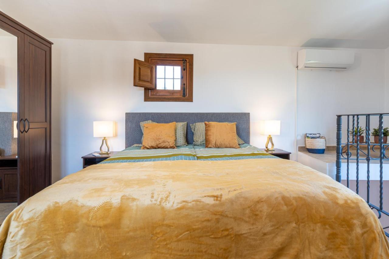 Hacienda La Buena Vida B&B En Appartementen Algarinejo 외부 사진