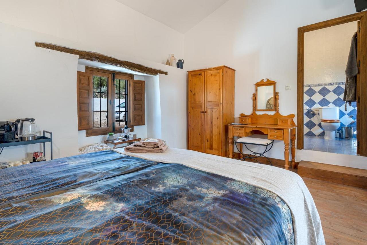 Hacienda La Buena Vida B&B En Appartementen Algarinejo 외부 사진